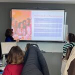 Imagen de Docentes impartiendo Sesión presencial